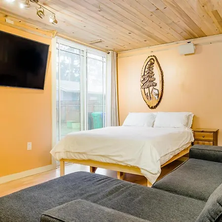 Portland Urban Lodge, Quiet, Walkable, Near Exterior photo